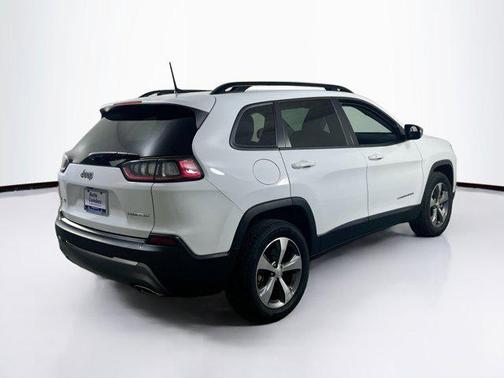 Bright White Clearcoat 2022 Jeep Cherokee Limited