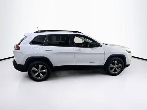 Bright White Clearcoat 2022 Jeep Cherokee Limited