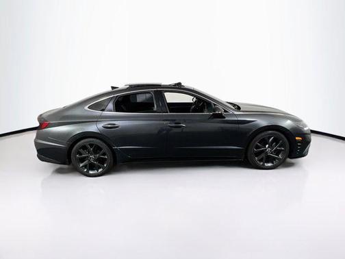 2022 Hyundai SONATA SEL Plus
