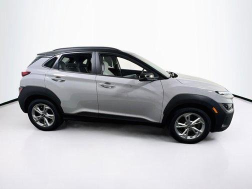 Cyber Silver w/Black Roof 2023 Hyundai KONA SEL