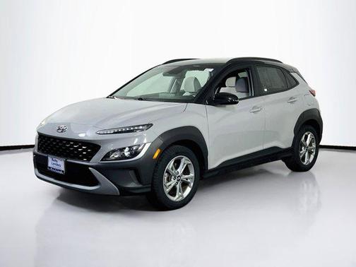 Cyber Silver w/Black Roof 2023 Hyundai KONA SEL