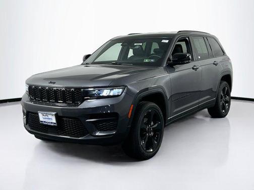 2022 Jeep Grand Cherokee Altitude