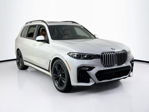Mineral White Metallic 2019 BMW X7 xDrive40i