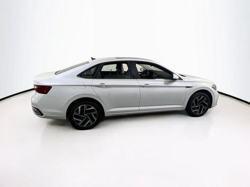 2022 Volkswagen Jetta 1.5T SEL
