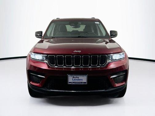 2023 Jeep Grand Cherokee Laredo