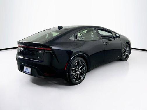 2023 Toyota Prius XLE