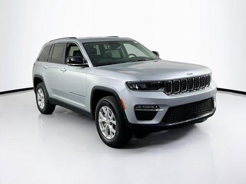 Silver Zynith 2023 Jeep Grand Cherokee Limited
