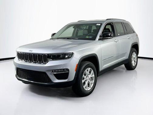 Silver Zynith 2023 Jeep Grand Cherokee Limited