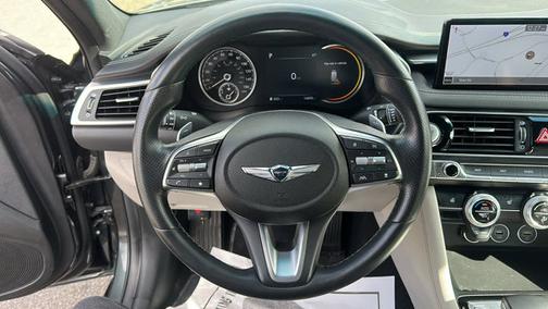 2022 Genesis G70 2.0T