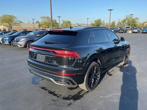 2023 Audi Q8 55 Premium Plus