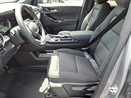 Sterling Gray Metallic 2026 Chevrolet Equinox LT