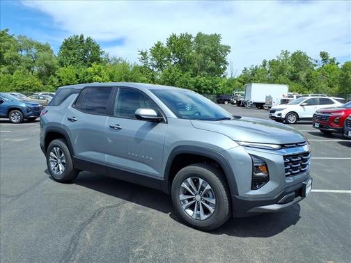 Sterling Gray Metallic 2026 Chevrolet Equinox LT