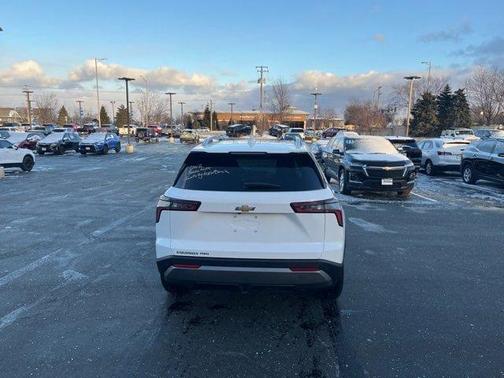 2025 Chevrolet Equinox LT
