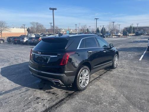 2025 Cadillac XT5 Premium Luxury