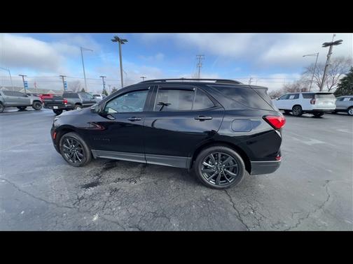 2023 Chevrolet Equinox RS