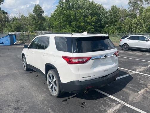 2021 Chevrolet Traverse LT Leather