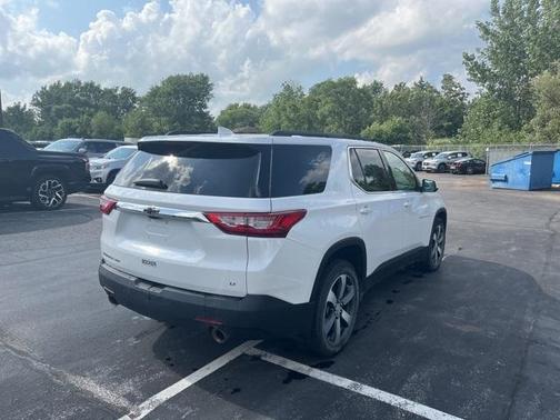 2021 Chevrolet Traverse LT Leather