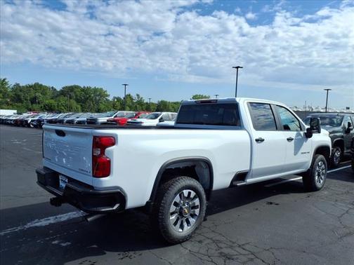 2026 Chevrolet Silverado 2500 Custom