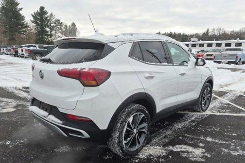 2022 Buick Encore GX Select