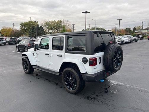 2022 Jeep Wrangler Unlimited 4xe Sahara