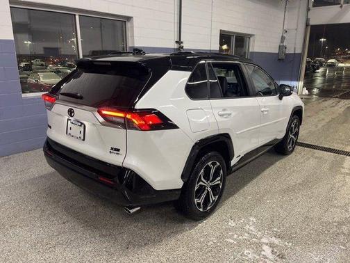 2025 Toyota RAV4 Plug-In Hybrid XSE