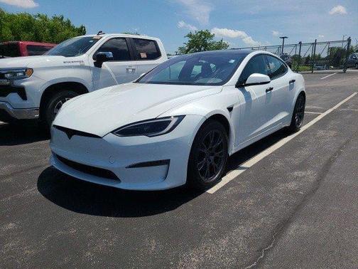 2022 Tesla Model S Plaid