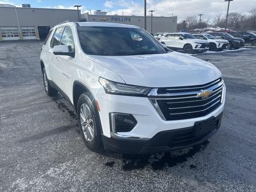 2023 Chevrolet Traverse LT Leather