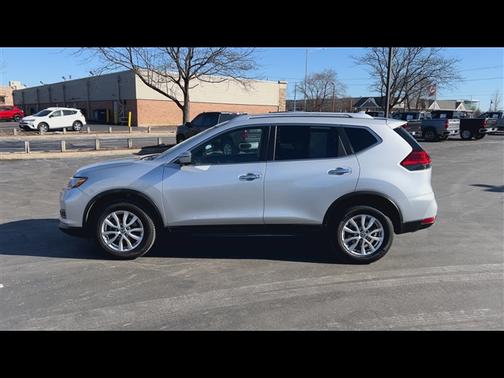 2017 Nissan Rogue SV