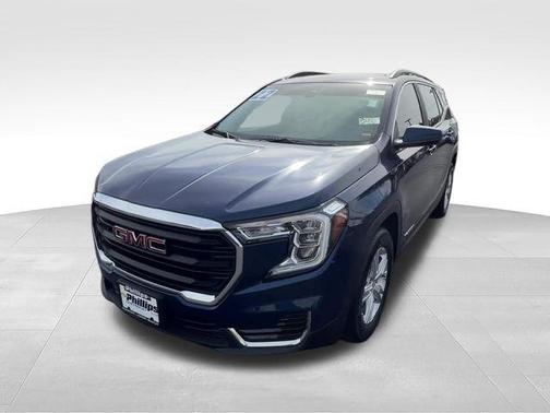 Marine Metallic 2022 GMC Terrain SLE