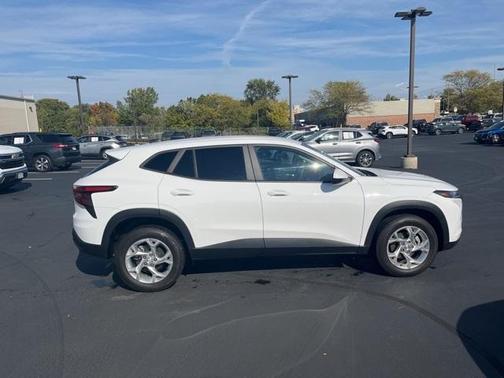 2024 Chevrolet Trax LS