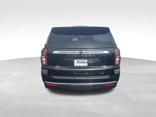 Black 2022 Chevrolet Suburban LT