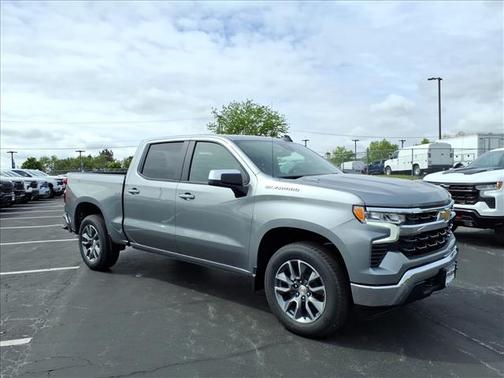 Sterling Gray Metallic 2026 Chevrolet Silverado 1500 LT