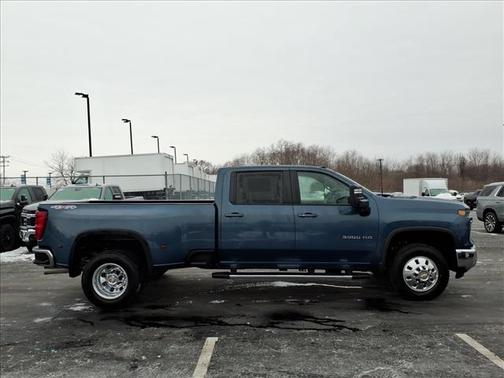 2026 Chevrolet Silverado 3500 LT
