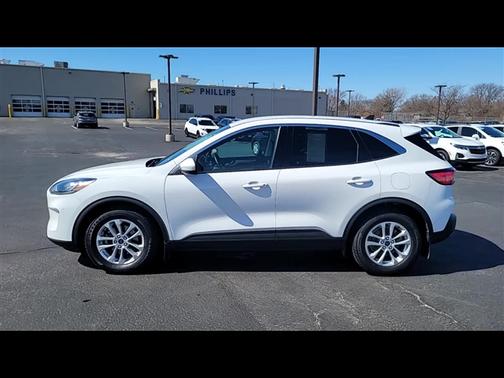 2021 Ford Escape SE