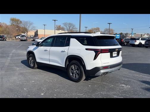 2024 Chevrolet Traverse LT