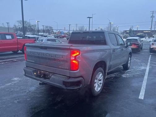 2021 Chevrolet Silverado 1500 Custom