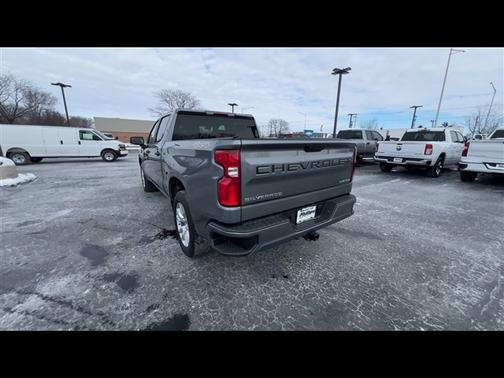 2021 Chevrolet Silverado 1500 Custom