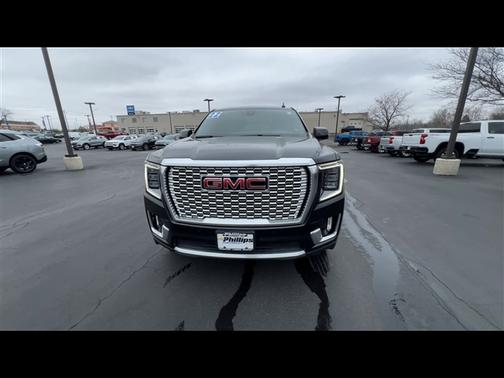 Onyx Black 2022 GMC Yukon Denali
