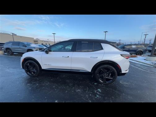 2024 Chevrolet Equinox EV RS