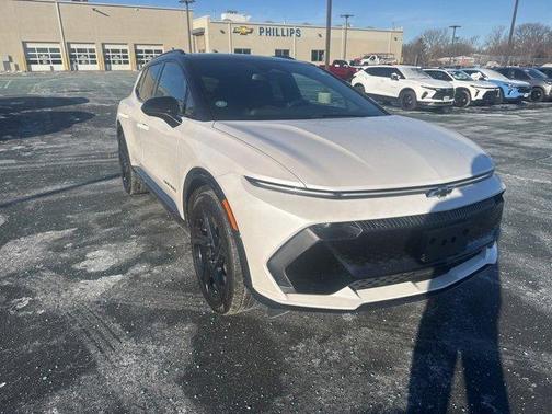 2024 Chevrolet Equinox EV RS