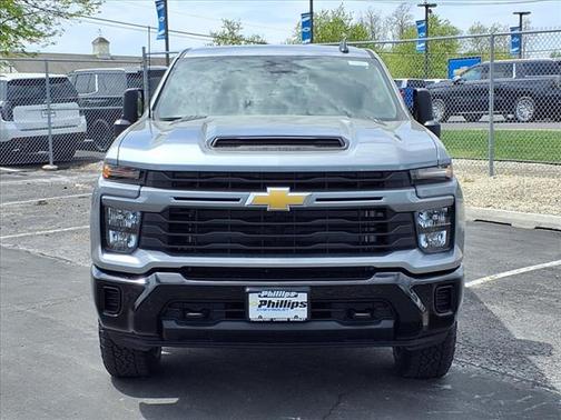 2025 Chevrolet Silverado 2500 Custom
