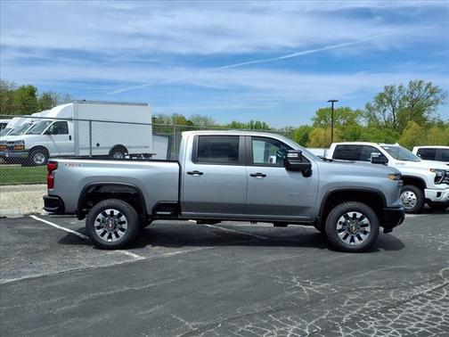 2025 Chevrolet Silverado 2500 Custom