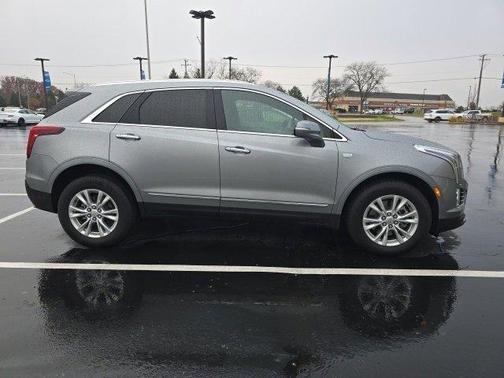 2025 Cadillac XT5 Luxury