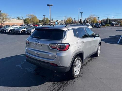 2022 Jeep Compass Latitude