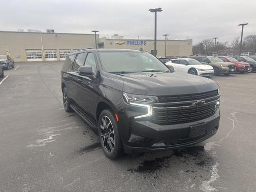 2022 Chevrolet Suburban RST