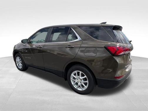 Harvest Gold / Bronze 2023 Chevrolet Equinox 1LT