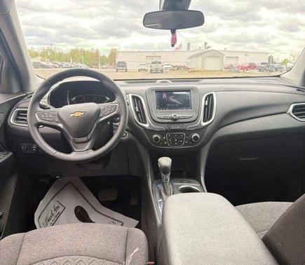 Mosaic Black Metallic 2024 Chevrolet Equinox LT
