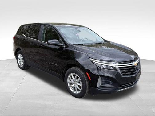 Mosaic Black Metallic 2024 Chevrolet Equinox LT