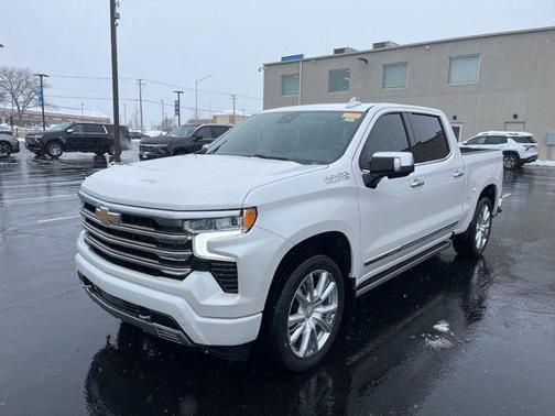 2022 Chevrolet Silverado 1500 High Country