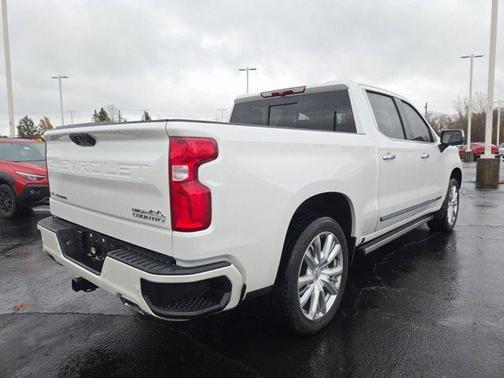 2022 Chevrolet Silverado 1500 High Country